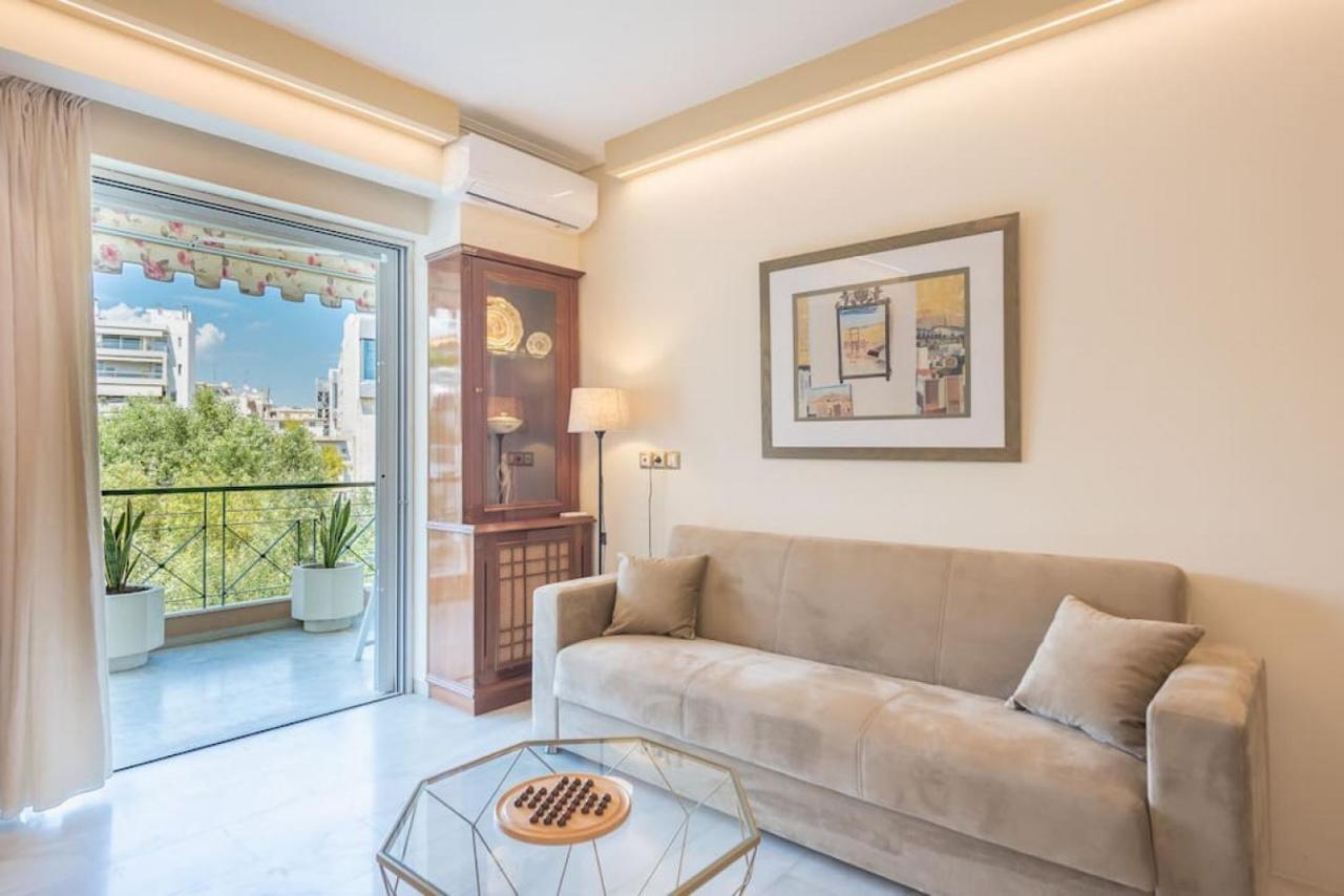 Central 3Br Apartment Next To Panormou Metro! أثينا المظهر الخارجي الصورة