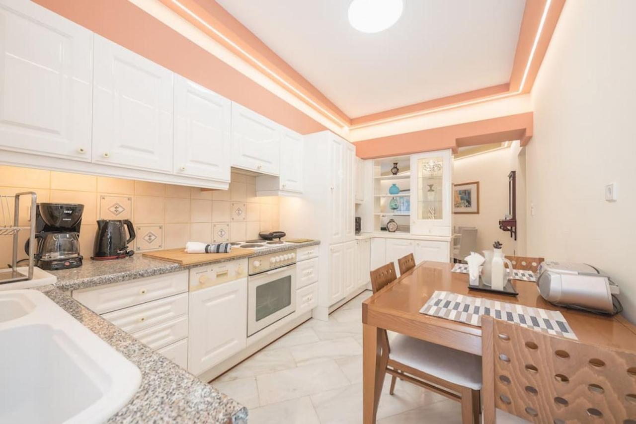 Central 3Br Apartment Next To Panormou Metro! أثينا المظهر الخارجي الصورة