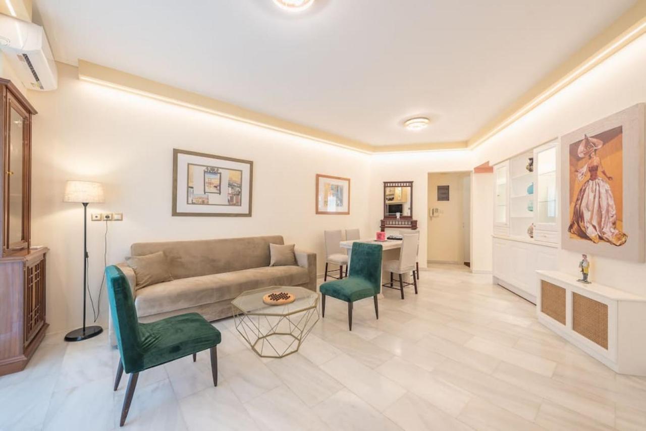 Central 3Br Apartment Next To Panormou Metro! أثينا المظهر الخارجي الصورة
