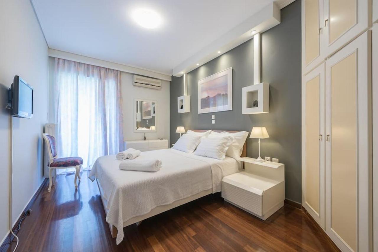 Central 3Br Apartment Next To Panormou Metro! أثينا المظهر الخارجي الصورة